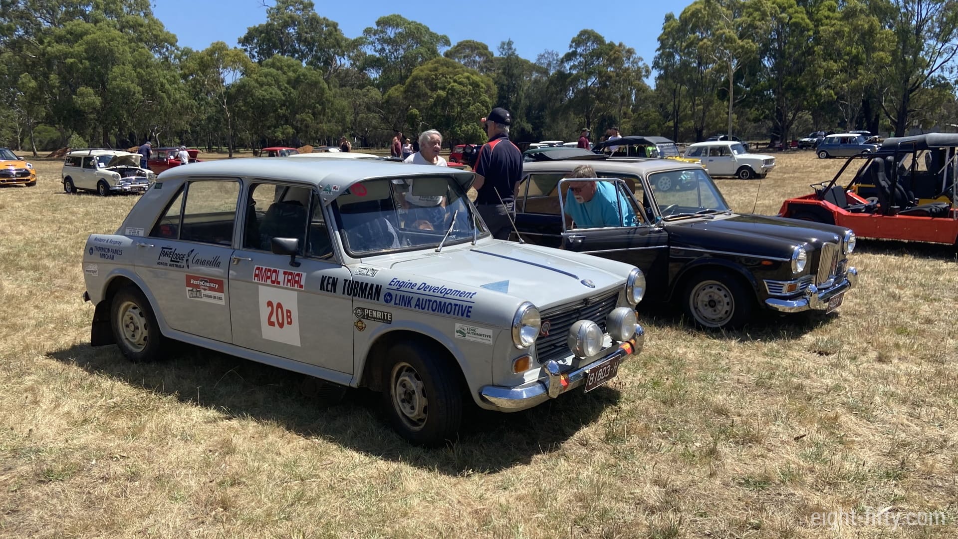 Several Morris 1100 examples attended, including a rare Riley 1300.